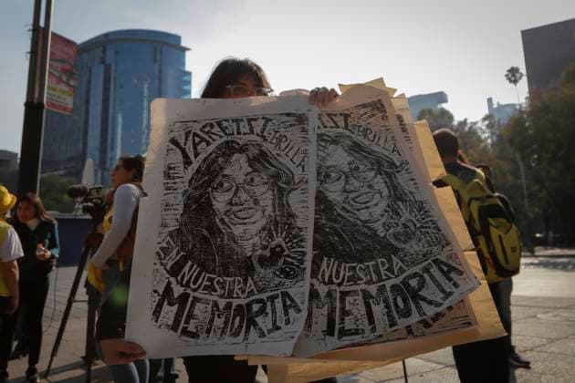 Protest Against The Deployment Of The National Guard In The Metro Demonstrator holds a placard during a protest demanding safe mobility on January 20, 2023 in Mexico City, Mexico. Collectives, organizations and sympathizers held a protest to demand the government greater maintenance of the Mexico City subway, as well as to protest against the deployment within the facilities of more than 6,000 members of the National Guard after the accident on Line 3 where the young Yaretzi Hernndez died. Mexico City Mexico  Copyright: xGuillermoxGutiÃ rrezx originalFilename: gutierrez-notitle230120_np1NH.jpg