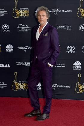 TAMWORTH COUNTRY MUSIC FESTIVAL 2023, Tim Freedman arrives at the Golden Guitar Awards during the 51st Tamworth Country Music Festival in Tamworth, NSW, Saturday, January 21, 2023. The 51st Tamworth Country Music Festival runs from January 13th -22nd, culminating in the Golden Guitar Awards night which celebrates the best of Australian country music. ( NO ARCHIVING, EDITORIAL USE ONLY, NO USE IN BOOKS WITHOUT CONSENT TAMWORTH NEW SOUTH WALES AUSTRALIA  Copyright: xBIANCAxDExMARCHIx 20230121001755013645