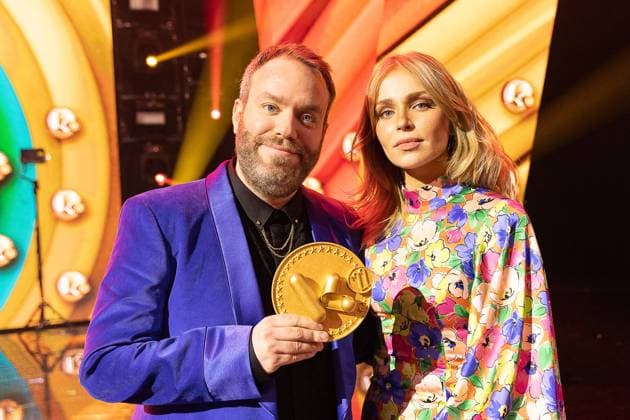 Comedian Jens Dendoncker and television presenter Julie Van den Steen pictured during the Gala van de Gouden K s award show, organized by Flemish children s television channel Ketnet, Saturday 21 January 2023 in Brussels.  JAMESxARTHURxGEKIERE 58608548