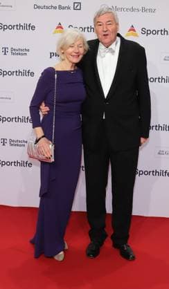 21 01 2023 Frankfurt am Main, Festhalle The 52 Ball of Sports of the German Sports Aid Dr Rolf Müller Ex State Sports Federation President with wife Marlies Mosiek Urbahn HP