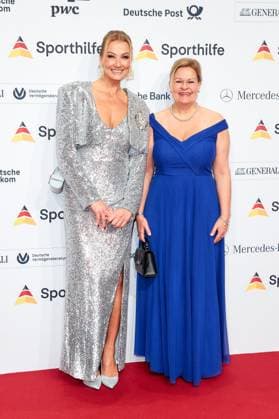 52 Ball des Sports Franziska van Almsick and Nancy Faeser at the 52 Ball des Sports in the Festhalle in Frankfurt am Main Copyright: xEventpressxGolejewskix