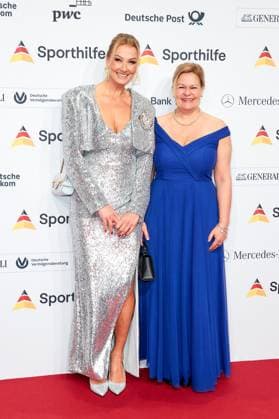 52 Ball des Sports Franziska van Almsick and Nancy Faeser at the 52 Ball des Sports in the Festhalle in Frankfurt am Main Copyright: xEventpressxGolejewskix