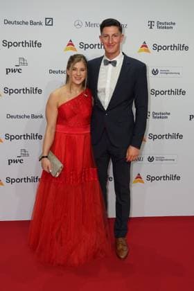The Sporthilf has invited to the 52 Ball of Sports Many celebrities came over the red carpet Elisabeth Seitz with Niklas 52 Ball of Sports The Sporthilf has invited to the 52 Ball of Sports Many celebrities came over the red carpet Germany, Frankfurt, Festhalle, 21 01 2023 SP_GHR