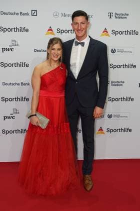 The Sporthilf has invited to the 52 Ball of Sports Many celebrities came over the red carpet Elisabeth Seitz with Niklas 52 Ball of Sports The Sporthilf has invited to the 52 Ball of Sports Many celebrities came over the red carpet Germany, Frankfurt, Festhalle, 21 01 2023 SP_GHR