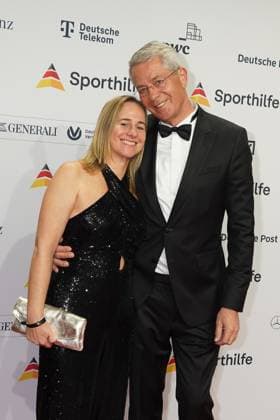 The Sporthilf has invited to the 52 Ball of Sports Many celebrities came over the red carpet Stefen Schulte, Susanne Brand 52 Ball of Sports The Sporthilf has invited to the 52 Ball of Sports Many celebrities came over the red carpet Germany, Frankfurt, Festhalle, 21 01 2023 SP_GHR