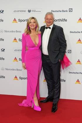 The Sporthilf has invited to the 52 Ball of Sports Many celebrities came over the red carpet Stefan Bloecher, Anna Posch 52 Ball of Sports The Sporthilf has invited to the 52 Ball of Sports Many celebrities came over the red carpet Germany, Frankfurt, Festhalle, 21 01 2023 SP_GHR