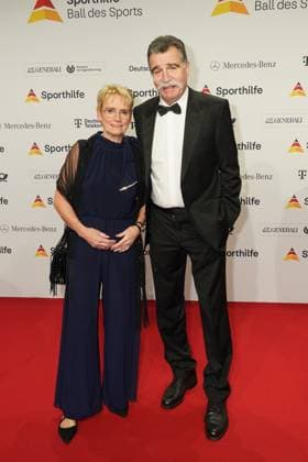 The Sporthilf has invited to the 52 Ball of Sports Many celebrities came over the red carpet Heiner Brand with Christel 52 Ball of Sports The Sporthilf has invited to the 52 Ball of Sports Many celebrities came over the red carpet Germany, Frankfurt, Festhalle, 21 01 2023 SP_GHR
