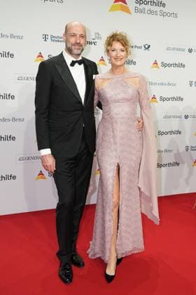 The Sporthilf has invited to the 52 Ball of Sports Many celebrities came over the red carpet Heike Henkel, Paul Meier 52 Ball of Sports The Sporthilf has invited to the 52 Ball of Sports Many celebrities came over the red carpet Germany, Frankfurt, Festhalle, 21 01 2023 SP_GHR