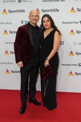 The Sporthilf has invited to the 52 Ball of Sports Many celebrities came over the red carpet Frank Staebler with Mina Mongid 52 Ball of Sports The Sporthilf has invited to the 52 Ball of Sports Many celebrities came over the red carpet Germany, Frankfurt, Festhalle, 21 01 2023 SP_GHR