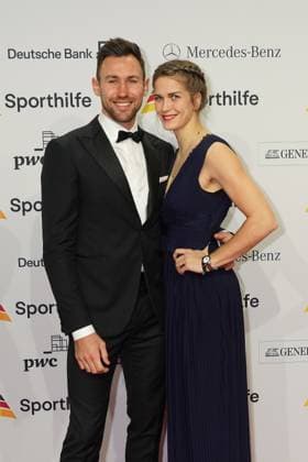 The Sporthilf has invited to the 52 Ball of the sport Much celebrities came over the red carpet Niklas Kaul, Mareike Roesing 52 Ball of the sport The Sporthilf has invited to the 52 Ball of the sport Much celebrities came over the red carpet Germany, Frankfurt, Festhalle, 21 01 2023 SP_GHR