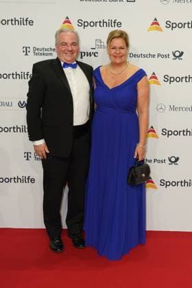 The Sporthilf has invited to the 52 Ball of Sports Many celebrities came over the red carpet Nancy Faeser, Eyke Gruening 52 Ball of Sports The Sporthilf has invited to the 52 Ball of Sports Many celebrities came over the red carpet Germany, Frankfurt, Festhalle, 21 01 2023 SP_GHR