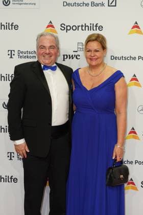 The Sporthilf has invited to the 52 Ball of Sports Many celebrities came over the red carpet Nancy Faeser, Eyke Gruening 52 Ball of Sports The Sporthilf has invited to the 52 Ball of Sports Many celebrities came over the red carpet Germany, Frankfurt, Festhalle, 21 01 2023 SP_GHR