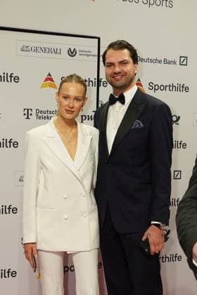 The Sporthilf has invited to the 52 Ball of Sports Many celebrities came over the red carpet Jimi Blue Ochsenknecht Laura Marie Geissler 52 Ball of Sports The Sporthilf has invited to the 52 Ball of Sports Many celebrities came over the red carpet Germany, Frankfurt, Festhalle, 21 01 2023 SP_GHR