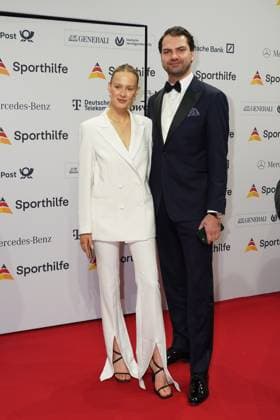 The Sporthilf has invited to the 52 Ball of Sports Many celebrities came over the red carpet Jimi Blue Ochsenknecht Laura Marie Geissler 52 Ball of Sports The Sporthilf has invited to the 52 Ball of Sports Many celebrities came over the red carpet Germany, Frankfurt, Festhalle, 21 01 2023 SP_GHR