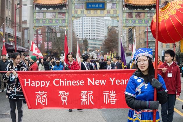 January 22, 2023, Vancouver, British Columbia, Canada: People waiting for the start of the Chinatown Spring Festival Parade in Vancouver, British Columbia..The parade returns after a two-year hiatus and will help to usher in the beginning of Lunar New Year. Vancouver Canada - ZUMAw171 20230122_znp_w171_006 Copyright: xRyanxWalterxWagnerx