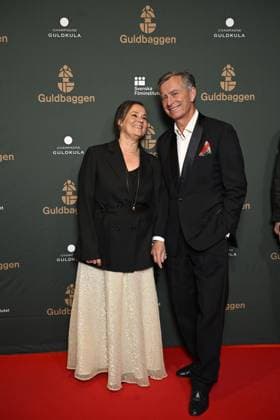 STOCKHOLM 20230123 The damage player Pernilla August with the target Isac Larsson arrives on the red carpet at the Guldbaggegala at Circus in Stockholm STOCKHOLMK SWEDEN x10040x,  Copyright: xAndersxWiklund TTx GULDBAGGEN 2023 TTABB0000000000154486