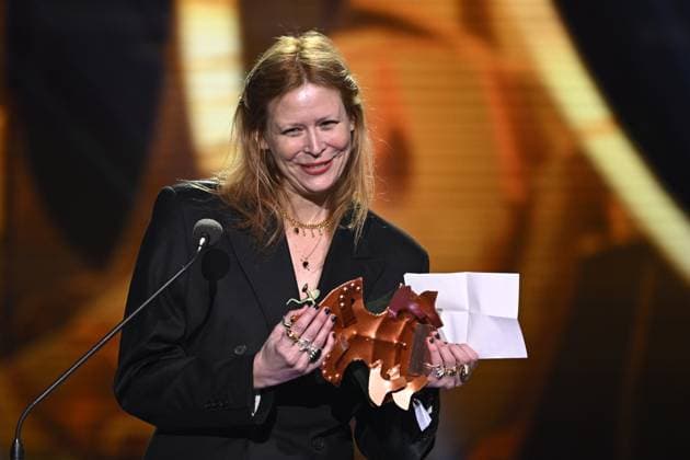 STOCKHOLM 20230123 Sofie Krunegard receives the award for best costume design for the film Triangle of Sadness during the Guldbaggegalan at Circus in Stockholm STOCKHOLMK SWEDEN x10040x,  Copyright: xAndersxWiklund TTx GULDBAGGEN 2023 TTABB0000000000154521