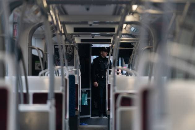 January 24, 2023, Toronto, ON, CANADA: A Police officer stands inside a TTC streetcar on Spadina Ave., in Toronto on Tuesday, January 24, 2023. Police say a person was stabbed multiple times on a Toronto streetcar. They say the victim was sent to hospital and a suspect was arrested at the scene. Toronto CANADA  - ZUMAc35_ 20230124_zaf_c35_037 Copyright: xArlynxMcadoreyx