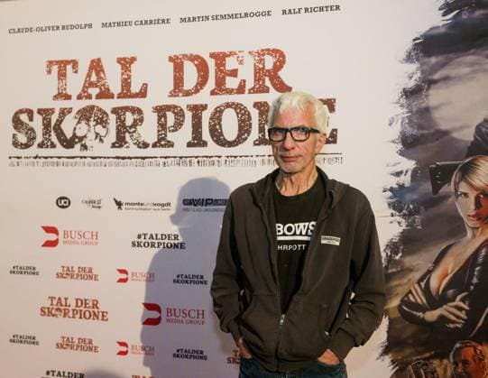 <p>Der Schauspieler Ralf Richter posiert am Dienstag, 18.06.2019, in Bochum vor einer Stellwand. Im UCI-Kino am Ruhrpark fand die Bochum-Premiere der Action-Komödie Tal der Skorpione statt. Deutschland NRW Bochum Copyright: RainerxRaffalski