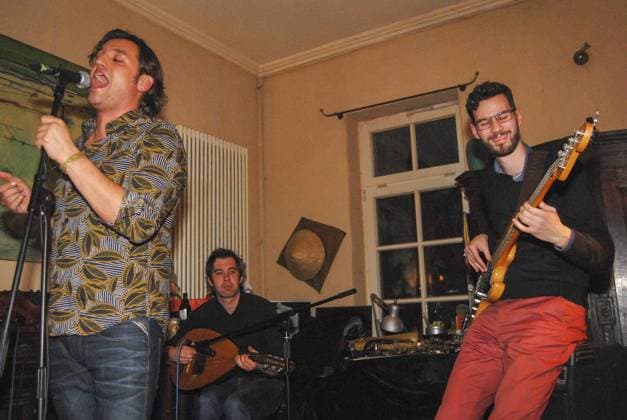 <p>Die Band Terra Profonda gastierte beim Privatkonzert im Wohnzimmer von Catja Schulze-Böckenhoff, am Freitag 02.11.2018, in Rees-Haldern. Deutschland NRW Rees Copyright: ChristianxCreon