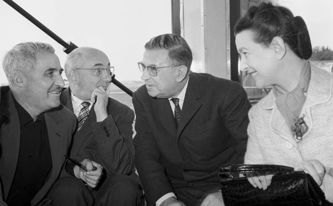 USSR. Moscow. June 2, 1962. Soviet writers Konstantin Simonov and Nikolai Bazhan, french writers Jean-Paul Sartre and Simone de Beauvoir meeting. Emmanuil Yevzerikhin TASS  1189692
