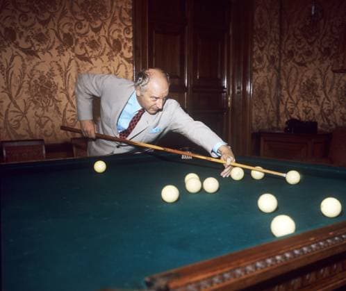 Moscow, USSR. Vice Chancellor, Minister of Foreign Affairs of the Federal Republic of Germany Walter Scheel plays billiards in the residence of the German Ambassador to the USSR in Povarskaya Street, 46. Sergei Preobrazhensky, Alexei Stuzhin TASS  1404403