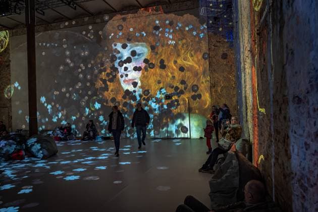 Berlin Prenzlauer Berg Gustav Klimt Klimts Kiss an immersive story Music Brewery 29 01 2023 EDITORIAL USE ONLY Berlin
