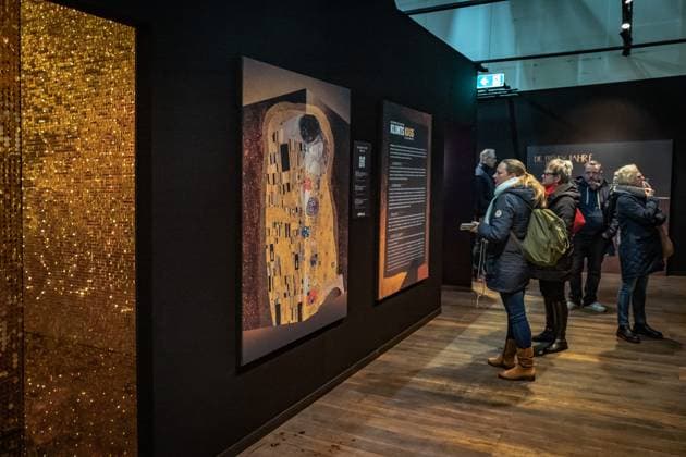 Berlin Prenzlauer Berg Gustav Klimt Klimts Kiss an immersive story Music Brewery 29 01 2023 EDITORIAL USE ONLY Berlin