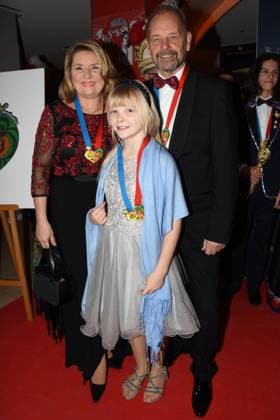 Angela Wiedl Saengerin Uwe Erhardt Saengeer musician daughter Gina Maria Munich 18 01 2020 Deutsches Theater Narrhalla Soiree awarding of the Karl Valentinsorden Munich