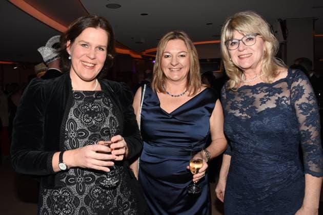 Verena Dietl Mayor Anja Berger Wiesn City Council Dr Evelyn Menges City Council Munich 18 01 2020 Deutsches Theater Narrhalla Soiree Awarding of the Karl Valentinsorden Munich