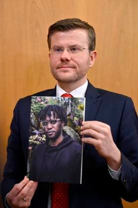 Nurembergs Lord Mayor Marcus König CSU at the presentation of the winner for the Nuremberg Human Rights Award 2023 The International Nuremberg Human Rights Award 2023 goes to Malcolm Bidali from Kenya seen in the picture held for his work against the exploitation of migrant workers Nuremberg, 30 01 2023 Bavaria Germany Copyright: xDwixAnoraganingrumx