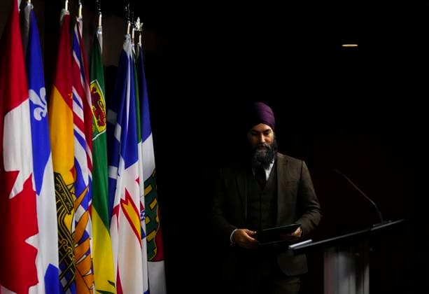 January 30, 2023, Ottawa, ON, Canada: NDP leader Jagmeet Singh holds a press conference on Parliament Hill in Ottawa on Monday, Jan. 30, 2023. The House of Commons resumes today following the winter recess. Ottawa Canada  - ZUMAc35_ 20230130_zaf_c35_035 Copyright: xSeanxKilpatrickx