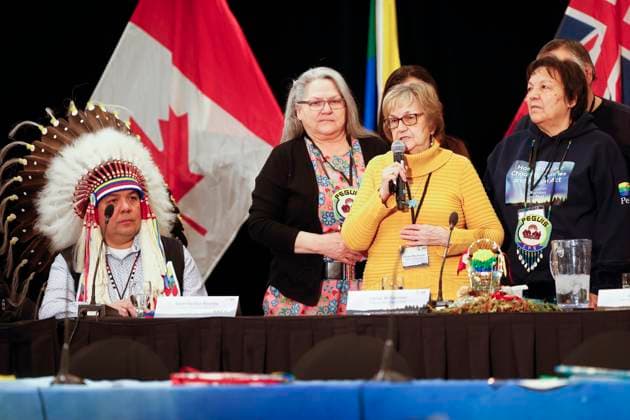 Kanada, Bundestaat Manitoba und Vertreter der Ethnie Peguis unterzeichnen Abkommen in Winnipeg January 31, 2023, WINNIPEG, MANITOBA, CANADA: Louise McCorrister, Peguis Child and Family Services Board Chair speaks at an event where Peguis First Nation and Child and Family Services (CFS) along with the federal and Manitoba governments announce and sign the Peguis First Nation Honouring our Children, Families and Nation Act Coordination Agreement in Winnipeg, Tuesday, January 31, 2023. The governments of Canada and Manitoba joined Peguis Chief Glenn Hudson and Peguis CFS for this historic event. WINNIPEG CANADA - ZUMAc35_ 20230131_zaf_c35_094 Copyright: xJohnxWoodsx