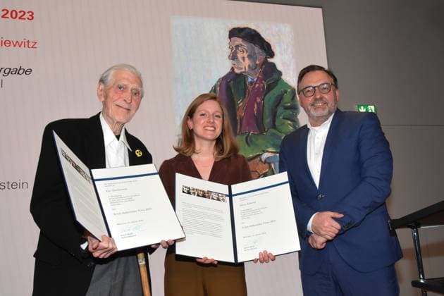 Karl Stankiewitz Journalist Laureate Aykant Deniz Journalist Laureate Anton Biebl Cultural Officer Munich 31 01 2023 Literaturhaus Ernst Hoferichter Awards 2023 Munich