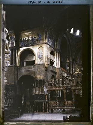 RECORD DATE NOT STATED Venice, interior Italy of the Saint-Marc basilica , 1912 - Balkans, Italy - Jean Brunhes and Auguste LÃ on - (October 13 - 27) (French - ï»¿Venise , Italie IntÃ rieur de la basilique Saint-Marc). Church, statue, Christianity, inner view, sculpture, painted decor, religious architecture, Religion , Habitat , Architecture , Art, Italy, Venice, St Marc Church Copyright: xpiemagsx AKahnlpie020223-15759 !ACHTUNG AUFNAHMEDATUM GESCHÄTZT!