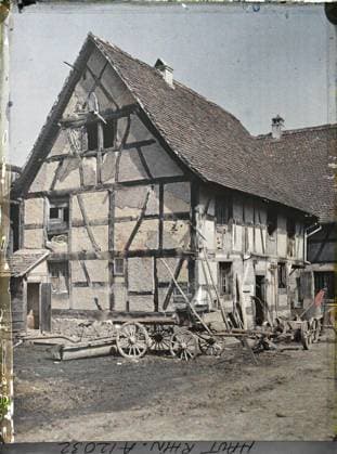 RECORD DATE NOT STATED Dannemarie, Haut-Rhin, Alsace, France Coin de Ferme , 1917 - Alsace - Paul Castelnau (photographic section of the armies) - (June) (French - ï»¿Dannemarie , Haut-Rhin , Alsace , France Coin de ferme). Farm, rural life, forehead, Daily life, First World War, France, Dannemarie, farm corner Copyright: xpiemagsx AKahnlpie020223-173 !ACHTUNG AUFNAHMEDATUM GESCHÄTZT!
