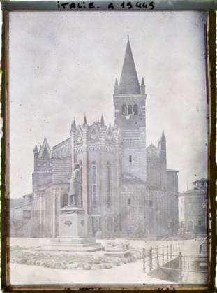 RECORD DATE NOT STATED VÃ rone, Italie Eglise San Fermo Maggiore , 1918 - Italy - Fernand Cuville - (March -August) (French - ï»¿VÃ rone , Italie Eglise San Fermo Maggiore). Church, statue, Christianity, sculpture, bell tower, religious architecture, Religion , Art , Habitat , Architecture, Italy, Verona, Church St Laurent Copyright: xpiemagsx AKahnlpie020223-14713 !ACHTUNG AUFNAHMEDATUM GESCHÄTZT!