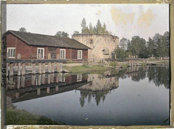 RECORD DATE NOT STATED Siljansnäs, Suede Le Barrage de Lima , 1910 - Voyage of Albert Kahn and Auguste LÃ on in Scandinavia - (August 9 - September 14) (French - ï»¿Siljansnäs , Suede Le barrage de Lima). Landscape, roofing, civil engineering, lake , pond, home, hydrography, dam, hydraulic installation, Nature , Environment, Habitat , Architecture, Mora road in Leksand Copyright: xpiemagsx AKahnlpie020223-5187 !ACHTUNG AUFNAHMEDATUM GESCHÄTZT!
