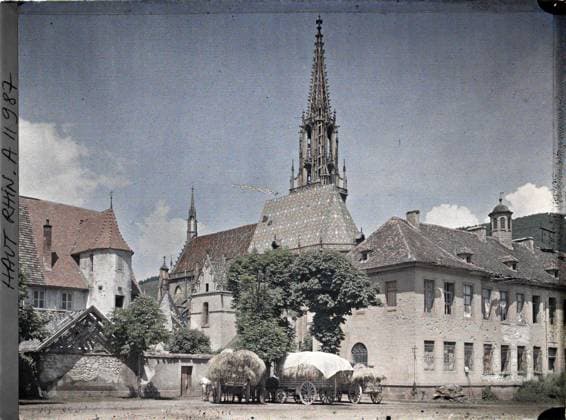 RECORD DATE NOT STATED Thann, Haut-Rhin, Alsace, France Place , 1917 - Alsace - Paul Castelnau (photographic section of the armies) - (June) (French - ï»¿Thann , Haut-Rhin , Alsace , France Place). Church, street scene, front, street , neighborhood, place, Daily life, First World War, Habitat , Architecture, France , Thann , Place Copyright: xpiemagsx AKahnlpie020223-13524 !ACHTUNG AUFNAHMEDATUM GESCHÄTZT!
