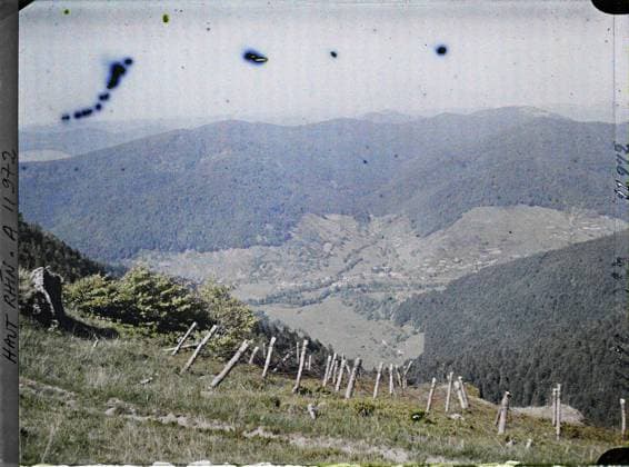 RECORD DATE NOT STATED Haut-Rhin, Alsace, France Village des Charbonniers, Le Hohneck and defensive developments , 1917 - Alsace - Paul Castelnau (photographic section of the armies) - (June) (French - ï»¿Haut-Rhin , Alsace , France Village des Charbonniers , Le Hohneck et amÃ nagements dÃ fensifs ). Landscape, mont , mountain, border, front, barbed wire, Nature , Environment, First World War, France, Ballon d Alsace, Village des Charbonniers, Le Hohneck Copyright: xpiemagsx AKahnlpie020223-13508 !ACHTUNG AUFNAHMEDATUM GESCHÄTZT!
