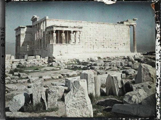 RECORD DATE NOT STATED Athens, Greece on the Acropolis, the Erechtheion (seen from the Southwest) , 1913 - Balkans, Italy - Jean Brunhes and Auguste LÃ on - (September - October 23) (French - ï»¿Athenes , Grece Sur l Acropole , l Erechtheion ( vu du sud-ouest )). Statue, temple, archaeological vestige, sculpture, column, Greco-Roman polytheism, Antiquity, religious architecture, Habitat , Architecture , Art , Religion, Greece, Athens, the caryatids of the Erechteion, and almost the whole whole Copyright: xpiemagsx AKahnlpie020223-4344 !ACHTUNG AUFNAHMEDATUM GESCHÄTZT!