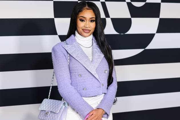 Warner Music Group Pre-Grammy Party 2023 American rapper Saweetie arrives at the Warner Music Group Pre-Grammy Party 2023 held at the Hollywood Athletic Club on February 2, 2023 in Hollywood, Los Angeles, California, United States. Hollywood Athletic Club, Hollywood, Los Angeles, California California United States  Copyright: xImagexPressxAgencyx originalFilename: collin-warnermu230202_npf9A.jpg