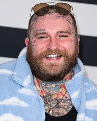 Warner Music Group Pre-Grammy Party 2023 Teddy Swims arrives at the Warner Music Group Pre-Grammy Party 2023 held at the Hollywood Athletic Club on February 2, 2023 in Hollywood, Los Angeles, California, United States. Hollywood Athletic Club, Hollywood, Los Angeles, California California United States  Copyright: xImagexPressxAgencyx originalFilename: collin-warnermu230202_npht9.jpg