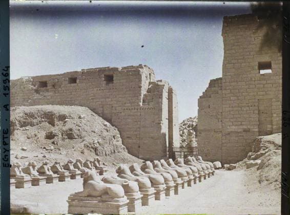 RECORD DATE NOT STATED Karnak, Egypt, Africa allÃ e de rams leading to the temple of Amon-RÃ¢ , 1918 - Near East, Egypt, Palestine, Cyprus - Paul Castelnau (photographic section of the armies) - (January 9 -October 6) (French - ï»¿Karnak , Egypte , Afrique AllÃ e de bÃ liers menant au temple d Amon-RÃ¢). Statue, temple, represented animal , fantastic animal, archaeological vestige, sphinx, sculpture, Egyptian polytheism, Animal , Habitat , Architecture , Art , Religion, Egypt, Karnak, avenue de bÃ liers leading to the temple of Amon Copyright: xpiemagsx AKahnlpie020223-8111 !ACHTUNG AUFNAHMEDATUM GESCHÄTZT!