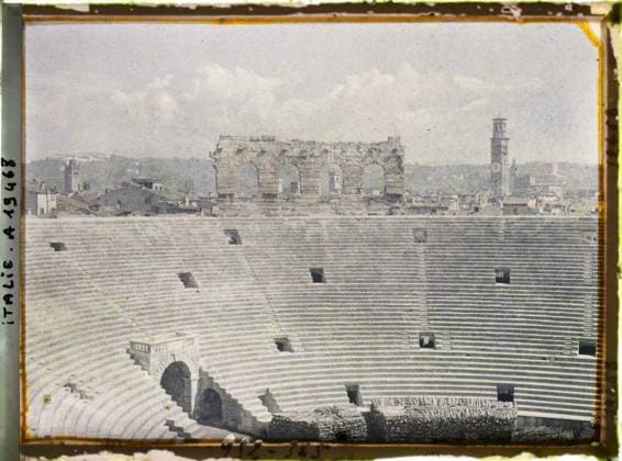 RECORD DATE NOT STATED Verona, Italy inner view of the arenas , 1918 - Italy - Fernand Cuville - (March -August) (French - ï»¿VÃ rone , Italie Vue intÃ rieure des arenes). Archaeological vestige, bell tower, amphitheater , arena, arc , arcade , arceau, antiquity, agglomeration panorama, Habitat , Architecture , Art, Italy, Verona, the arenas, another side Copyright: xpiemagsx AKahnlpie020223-14731 !ACHTUNG AUFNAHMEDATUM GESCHÄTZT!