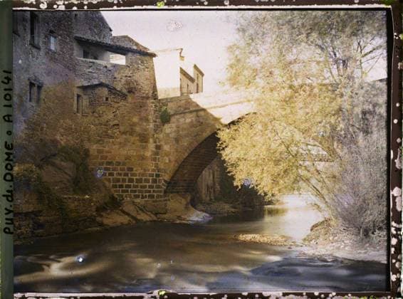 RECORD DATE NOT STATED Elbows, France , 1916-1917 - Auvergne - StÃ phane Passet - (September 1916 - February 1917) (French - ï»¿Coudes , France). Cascade, civil engineering, river, hydrography, Middle Ages, bridge, Habitat , architecture, nature , environment, art, France, elbows, view of the old bridge Copyright: xpiemagsx AKahnlpie020223-9389 !ACHTUNG AUFNAHMEDATUM GESCHÄTZT!