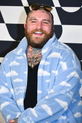 February 2, 2023, Los Angeles, CA, USA: Teddy Swims at Warner Music Group s Grammy Pre-Party 2023, heald at the Hollywood Athletic Club on Feb 2, 2023 in Hollywood, California. Los Angeles USA - ZUMAs181 20230202_zea_s181_134 Copyright: ximageSPACEx