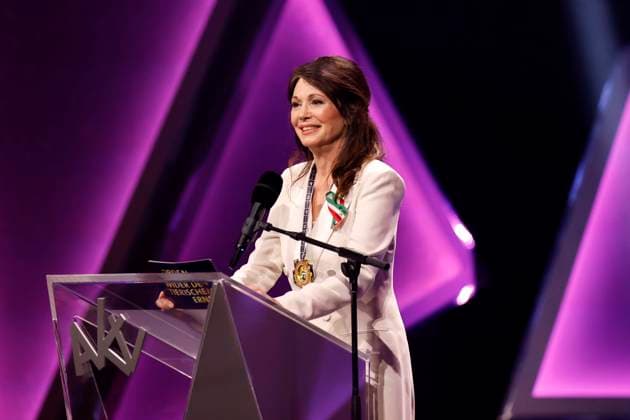 Actress Iris Berben speaks as laudator at the AKV Festsitzung Aachener Karnevalsverein on the occasion of the 73 awarding of the Order Wider den tierischen Ernst at the Eurogress Aachen, 04 02 2023 NRW Germany Copyright: xChristophxHardtx