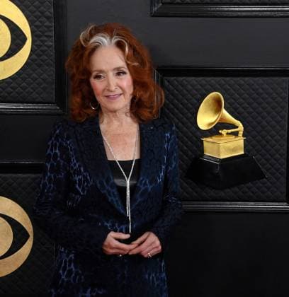 Bonnie Raitt attends the 65th annual Grammy Awards at the Crypto.com Arena in Los Angeles on Sunday, February 5, 2023.  LAP2023020591 JIMxRUYMEN