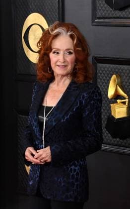 Bonnie Raitt attends the 65th annual Grammy Awards at the Crypto.com Arena in Los Angeles on Sunday, February 5, 2023.  LAP2023020587 JIMxRUYMEN